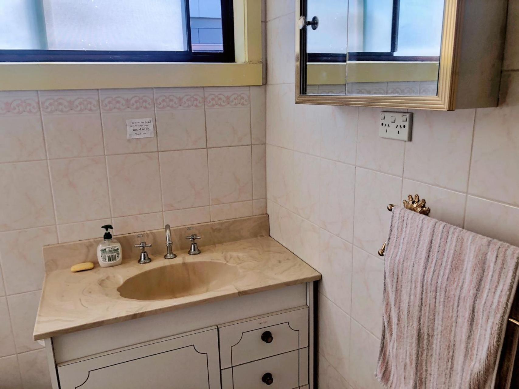 Double Room Melbourne Bagian luar foto